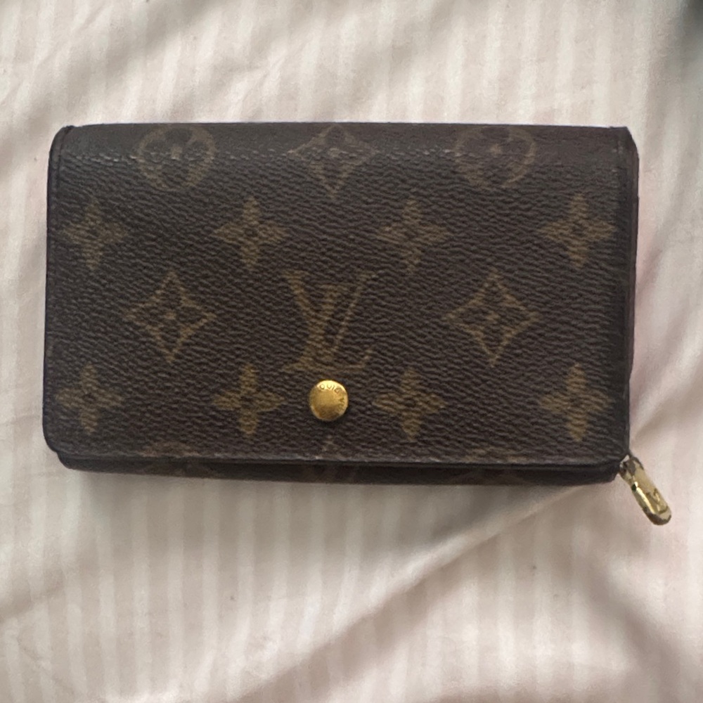 Louis Vuitton Brown and Gold Monogram Clutch